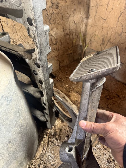 Запчасти на Daf 105