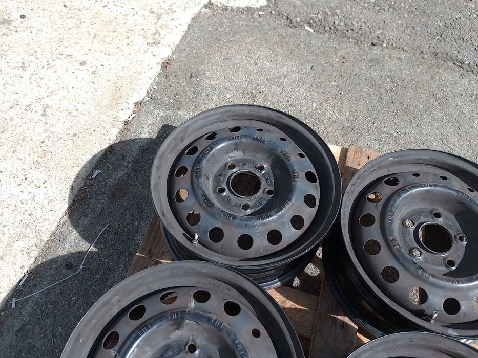 15 цола 5 х 114,3 мм Хюндай / Кия / Митсубиши - 6 Инча / ЕТ 46