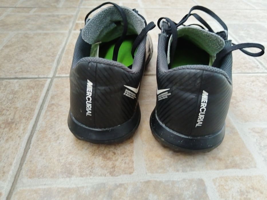 Футболни обувки - стоножки nike, номер 36