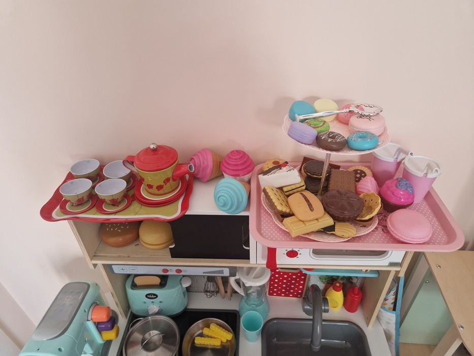 Дървена кухня топ оборудвана