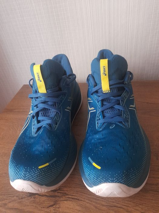 Asics gel Cumulus 26 маратонки 44 номер.