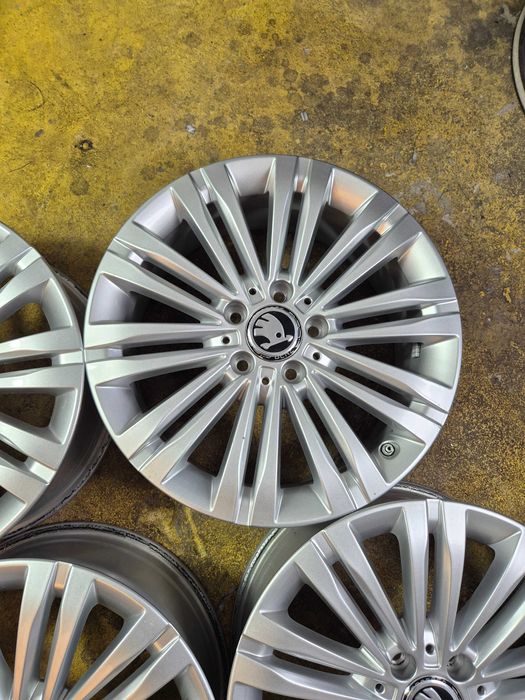 4 Jante Aliaj 5x112 17'' OE VW Golf Passat Caddy Touran Sharan Tiguan T-Roc / Skoda Superb Octavia Kodiaq Karoq 2025