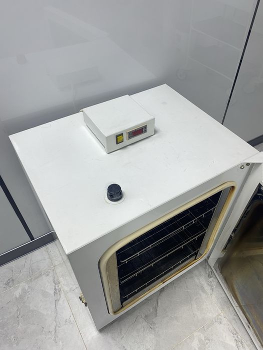 Сушильный шкаф.