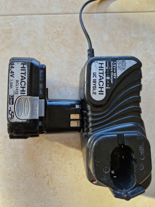 Hitachi UC 18YGL 2 , BCL 1415  - incarcator si acumulator