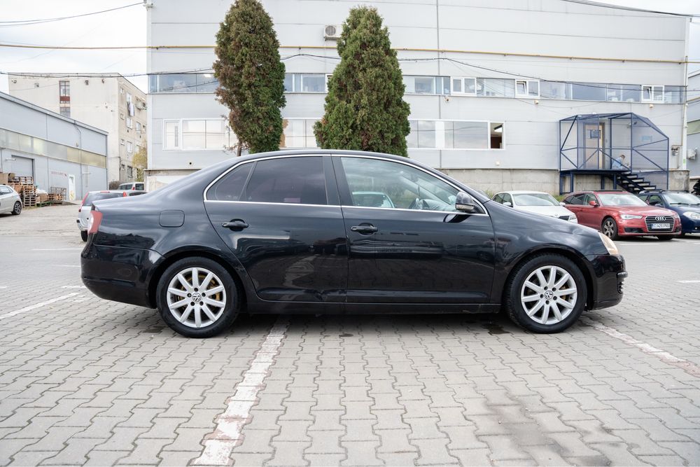 Vand Volkswagen Jetta 1.6 TDI 2010