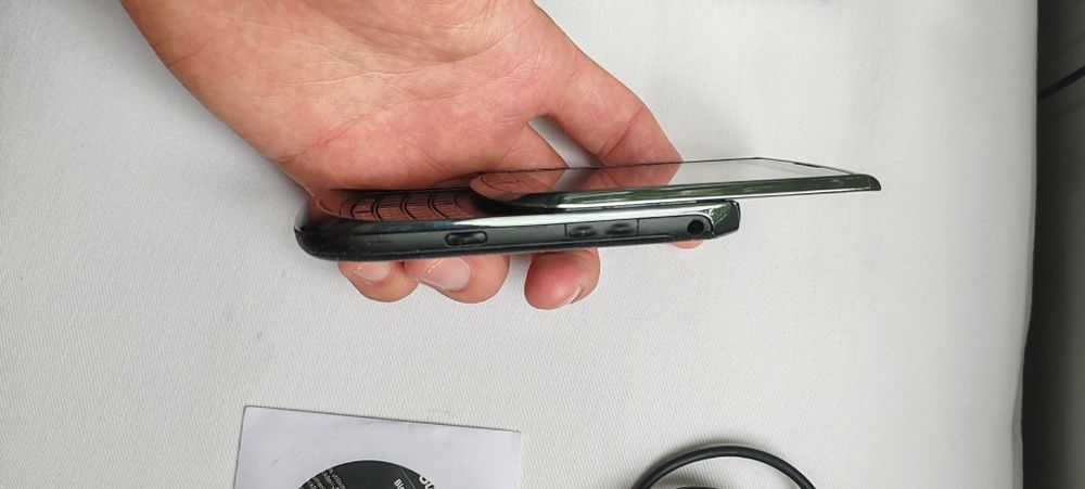 Telefon Black Berry Touch Qwerty