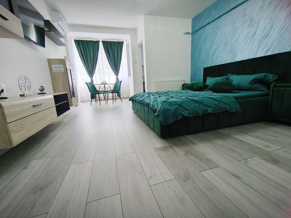 Închiriez in regim hotelier 2 apartamente cu o camera BRAILA