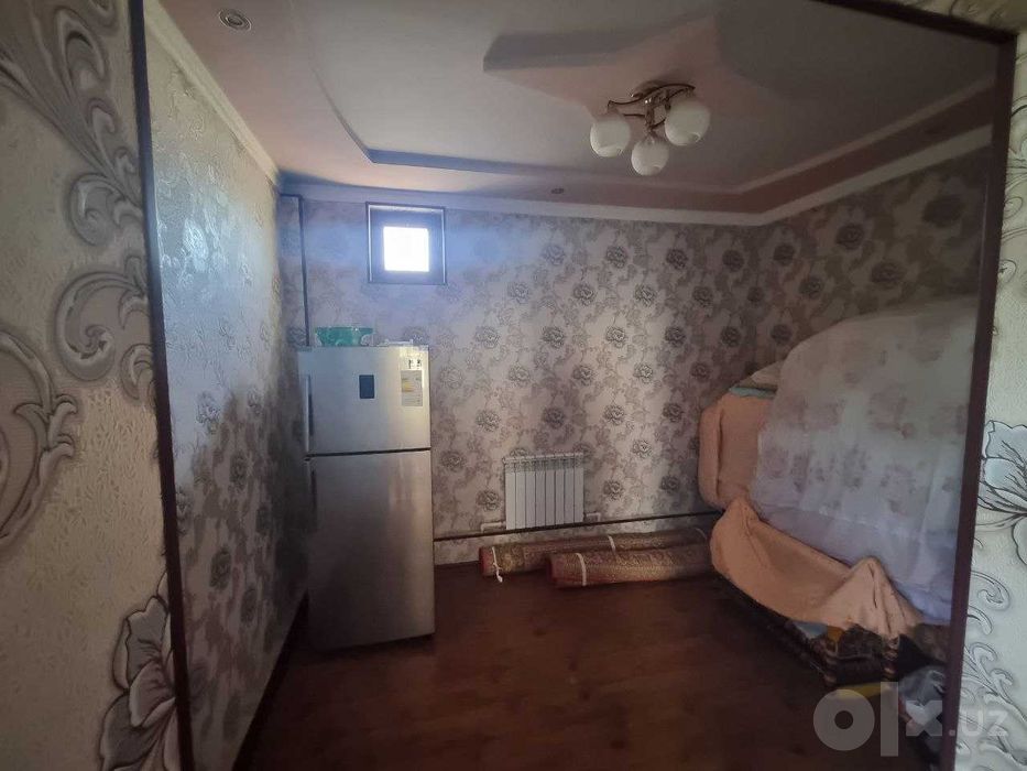 Срочно сдается дом 5 комнат,6 соток,Панельный. Яшнабадский район.