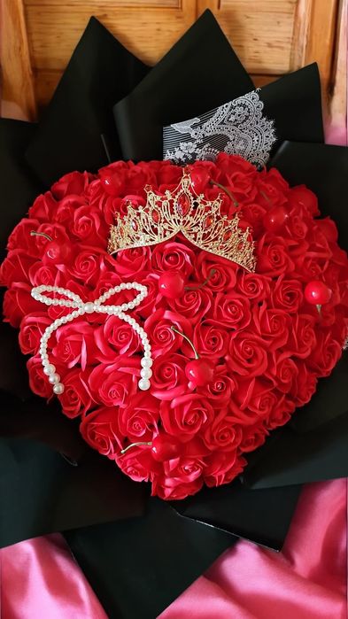 Buchete trandafiri spuma