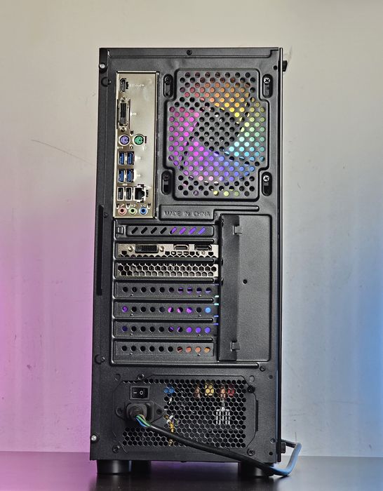 Ryzen 5-5500/RTX 5050 8GB/SSD 512GB/RAM 16GB/Чисто Нов+Гаранция