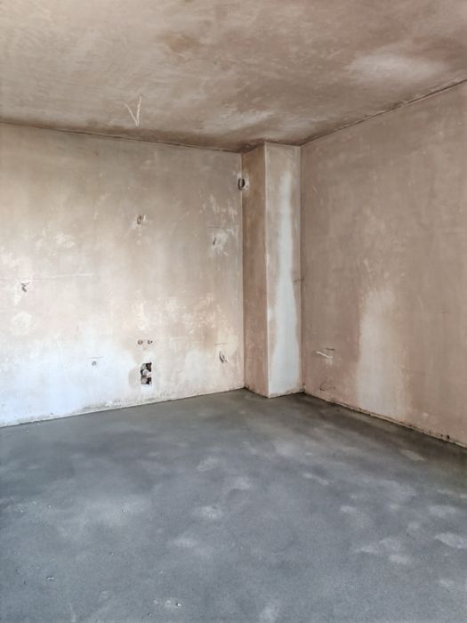 Продава се Двустаен апартамент в Варна, Централна поща - 65 кв.м за 1475 €/кв.м - Снимка #4