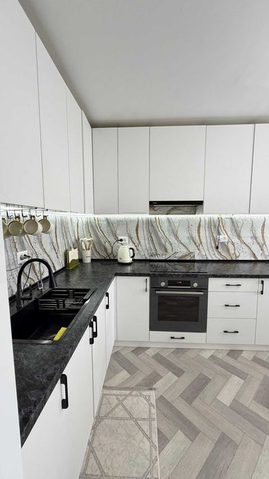 Продам 3х комн кв Болашак
