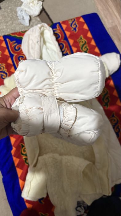 Продам комбез для мальчика и девочки