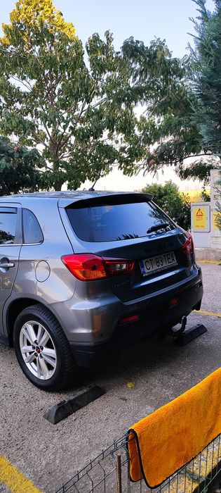 Autoturism Mitsubishi