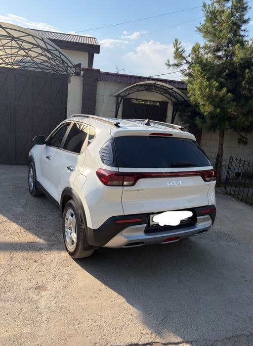 KIA sonet sotiladi xolati idial 13000 km yurgan