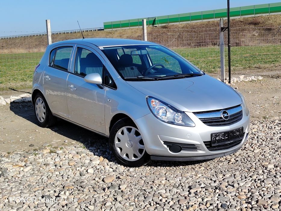 Opel CORSA D 1.3 cdti E4 an 2008 A/C  148.700km