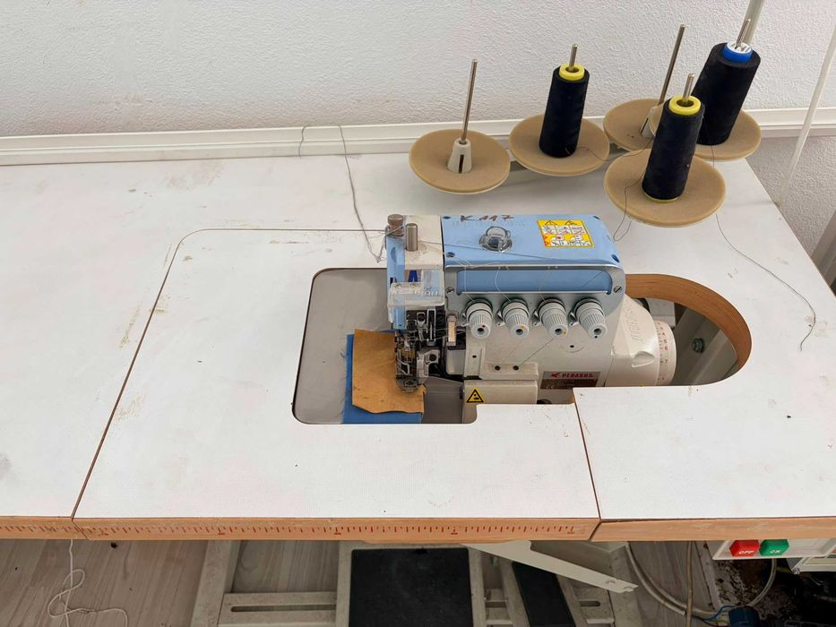Masini cusut profesionale 220V - lichidare stoc