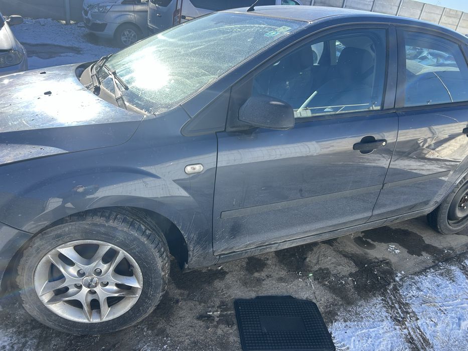 Vand caseta de directie Ford Focus 2 1.6 benzina 2005-2009