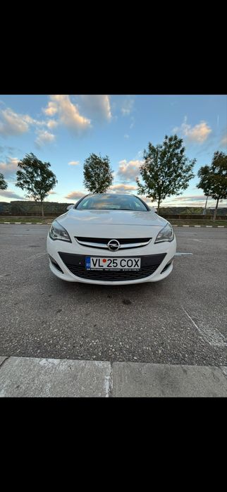 Opel Astra J 2.0 cdti 165