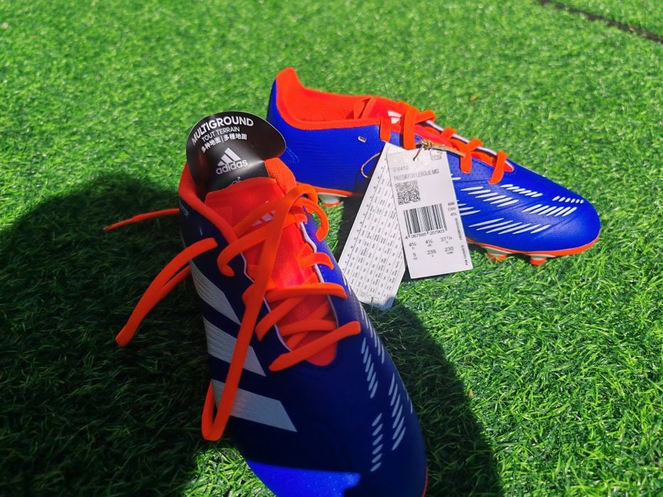ghete de fotbal Adidas Predator