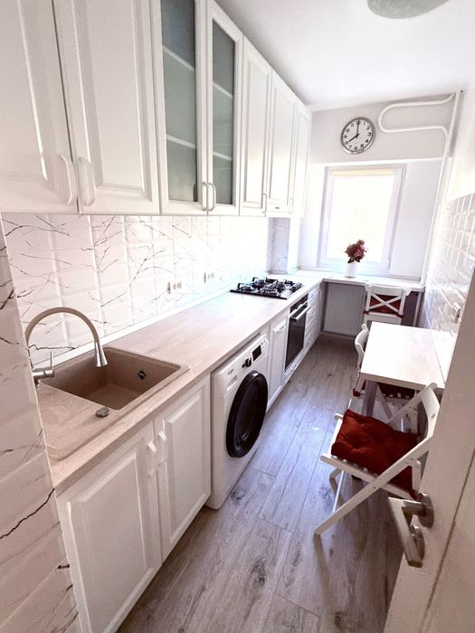 Proprietar inchiriez garsoniera Parc Sebastian