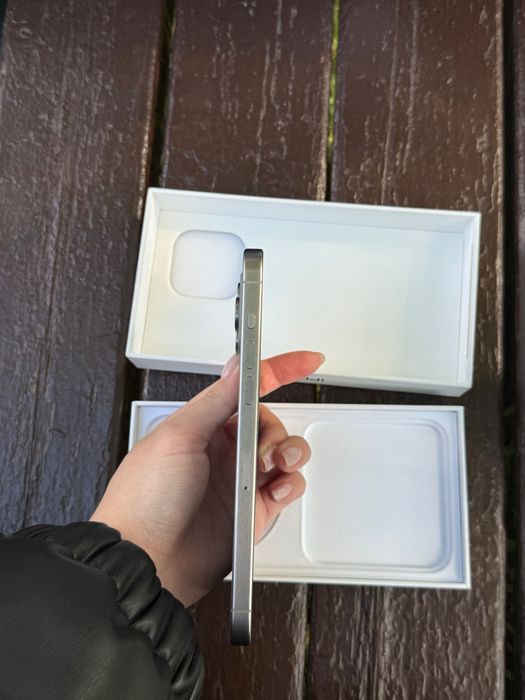 iPhone 15 Pro Max, Gray Titanium, 512 GB