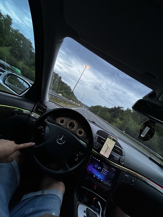 MERCEDES-BENZ E-Class 2003 — imagine 4