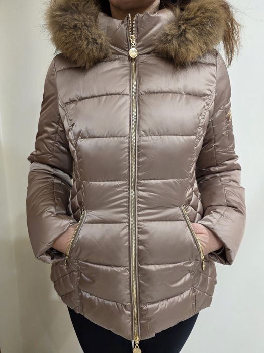 Стилно зимно дамско яке S размер