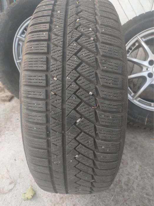 Зимни гуми 225/55 R16