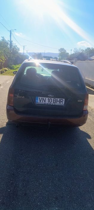 Ford focus 1.6 benzina 101 cai , fara asigurare și ITP,