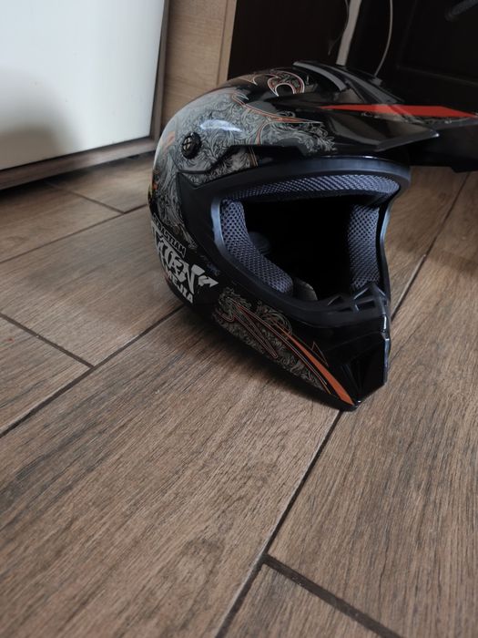 Vând cască motocross/enduro – stare foarte bună