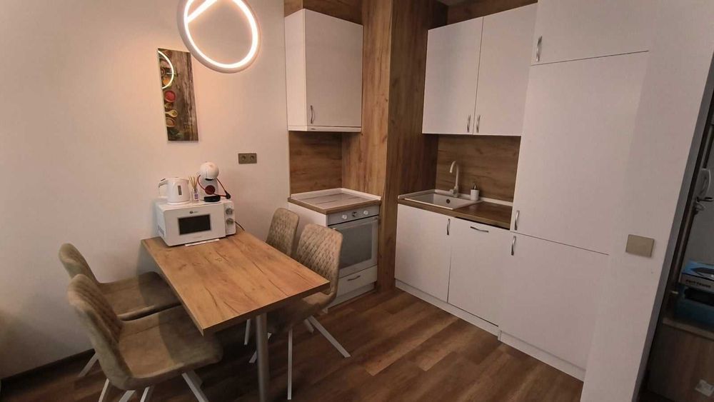 Дава се под наем Двустаен апартамент в София, Бъкстон - 65 кв.м за 510 € - Снимка #1