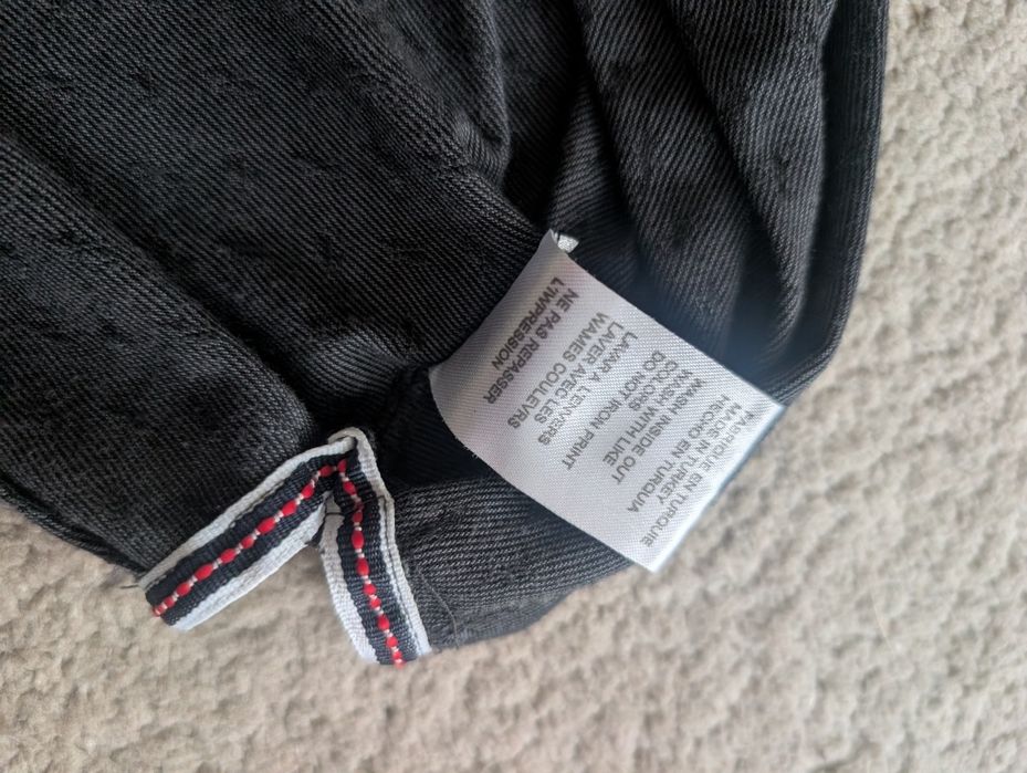 Tricou polo Tommy Hilfiger impecabil