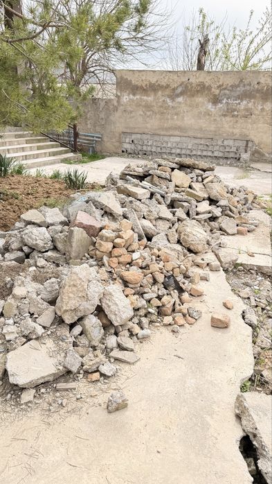 Булыжник самовывоз 3 Куб Срочно