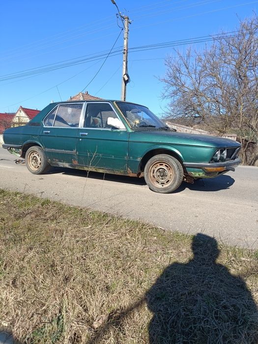BMW 520 i    an 1974  urs
