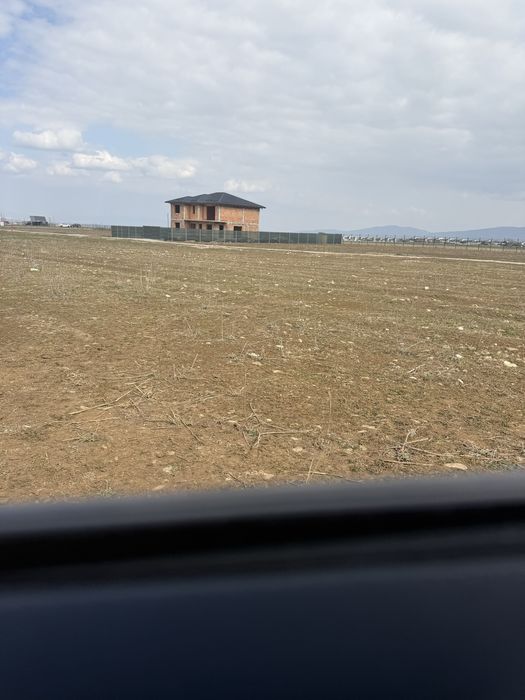 Teren constructii case cu utilitati