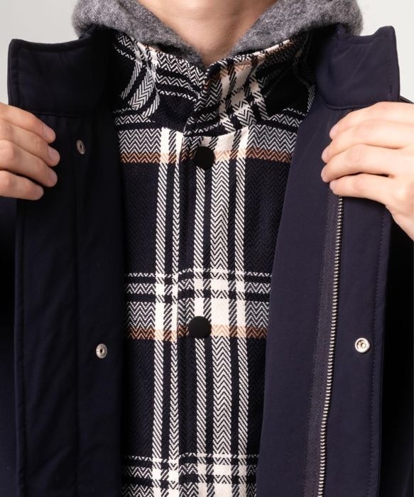 Куртка брендовая