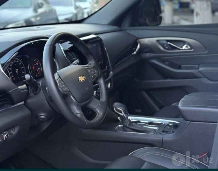 CHEVROLET  Traverse  Premier  full   sotiladi