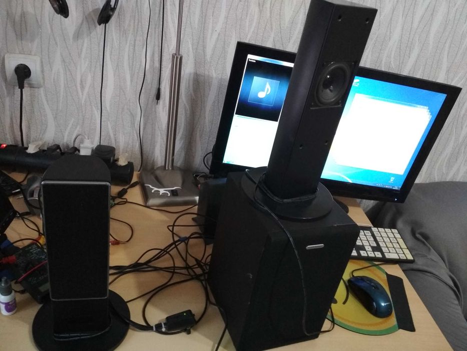 монитор для компьютера  v ACER -203 hv  !