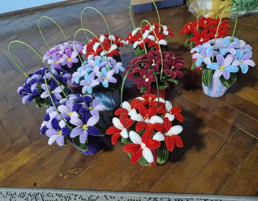 Flori din sârmă plușată un super cadou  de 1 martie 8 martie