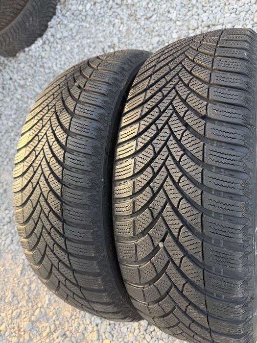 205/60 R16 2бр зимни гуми