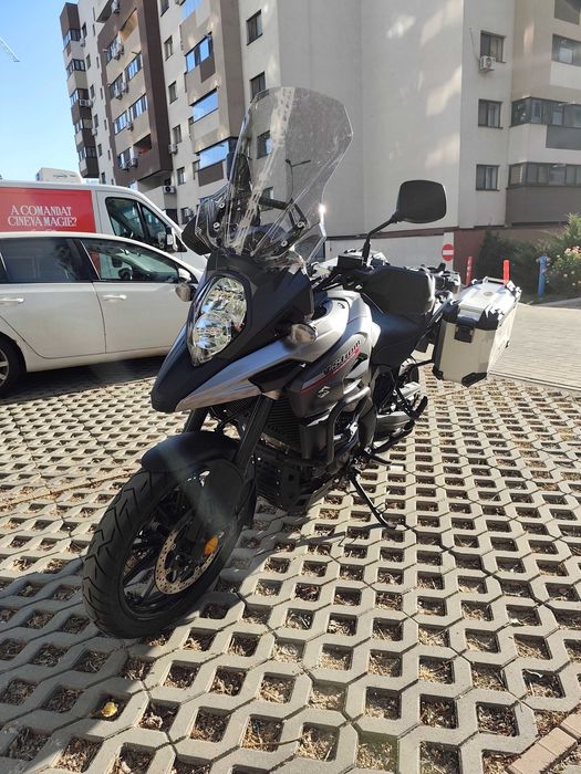 Suzuki Vstrom dl1000 2018 ABS cornering