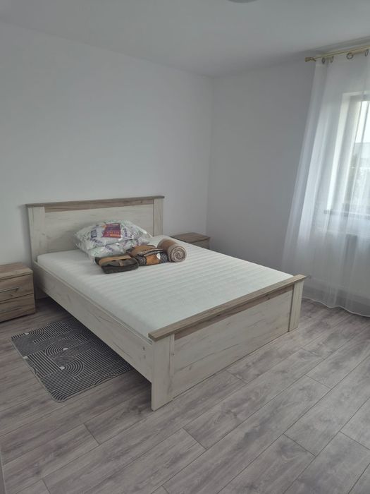 Inchiriez Casa Mobilata - Albesti