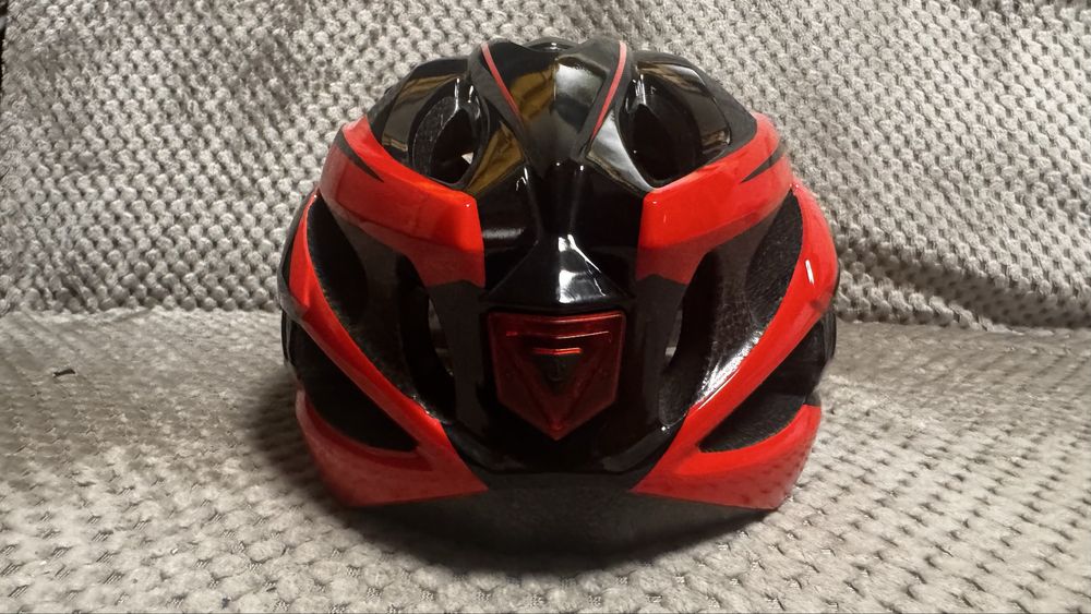 Casca ciclism rosu- negru