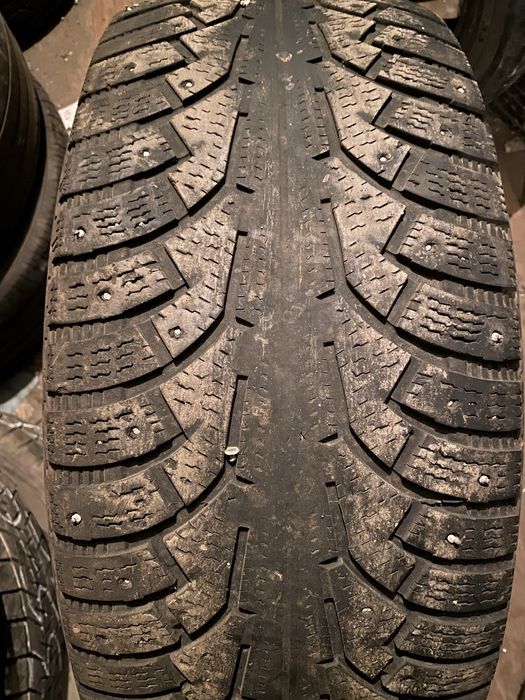 Нокия на 17. 285/65 1 шт в нал