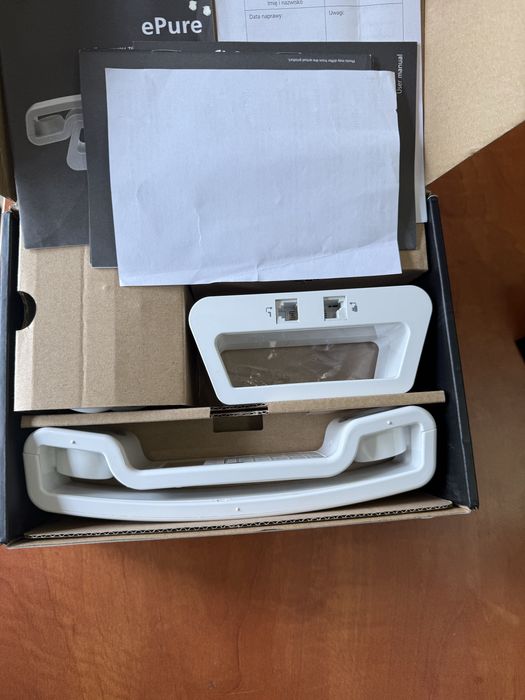 Продавам стационарен телефон