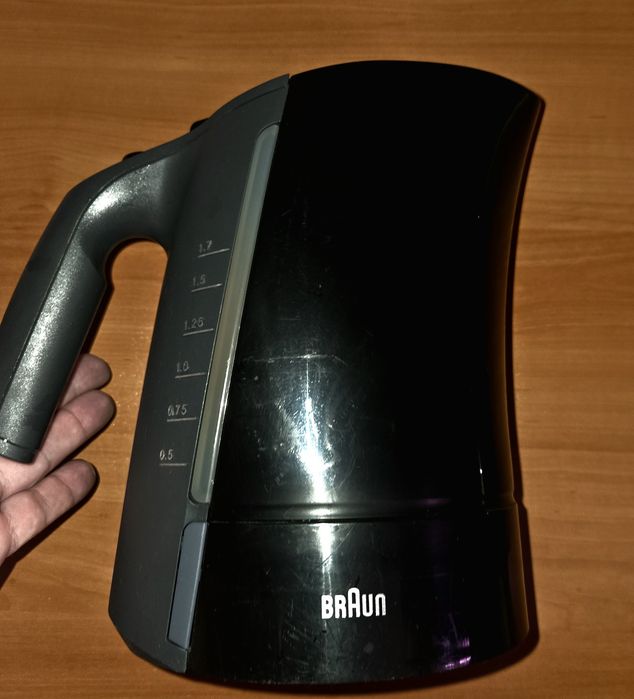 Чайник электрический  Braun .