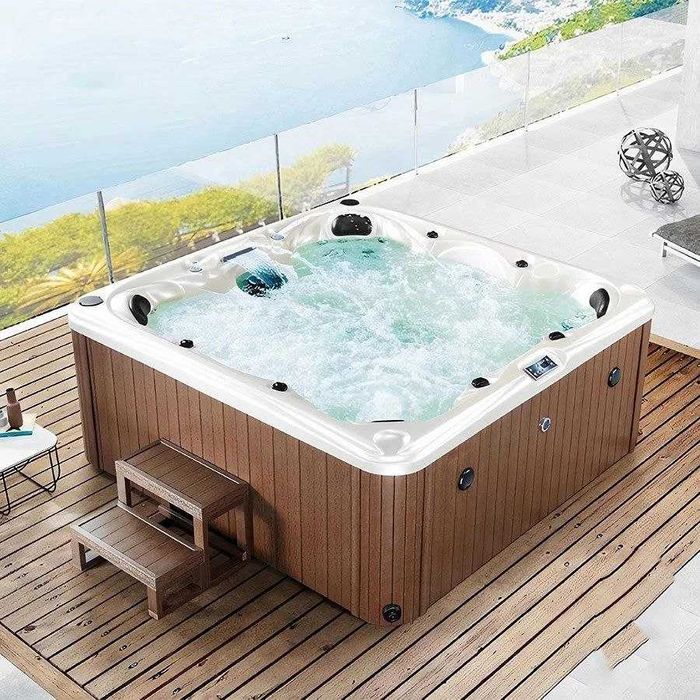 Джакузи СПА-бассейн для двора и дачи. Jakuzi vanna SPA basseyn