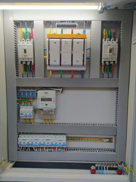 Elektrik. ustanofka lyustra