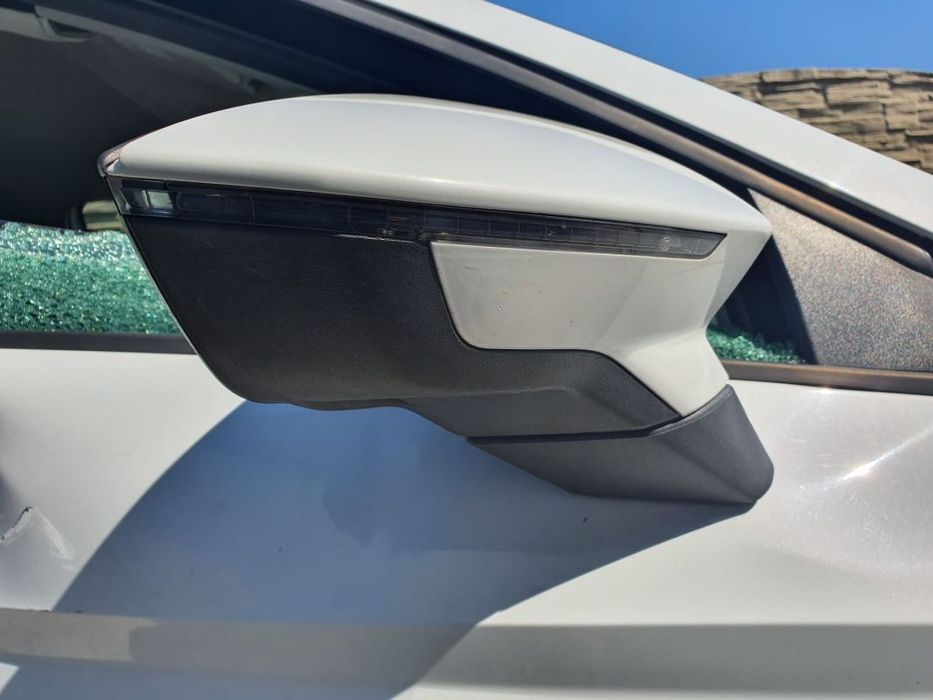 OGLINDA SEAT LEON 5F D. RABATABILA